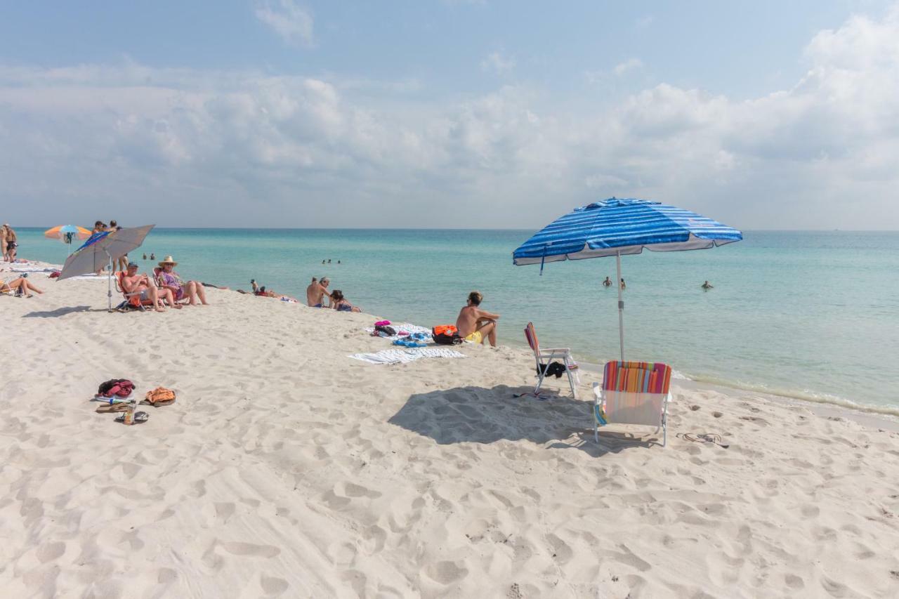 Castle Beach: Coral Condo Miami Beach Buitenkant foto