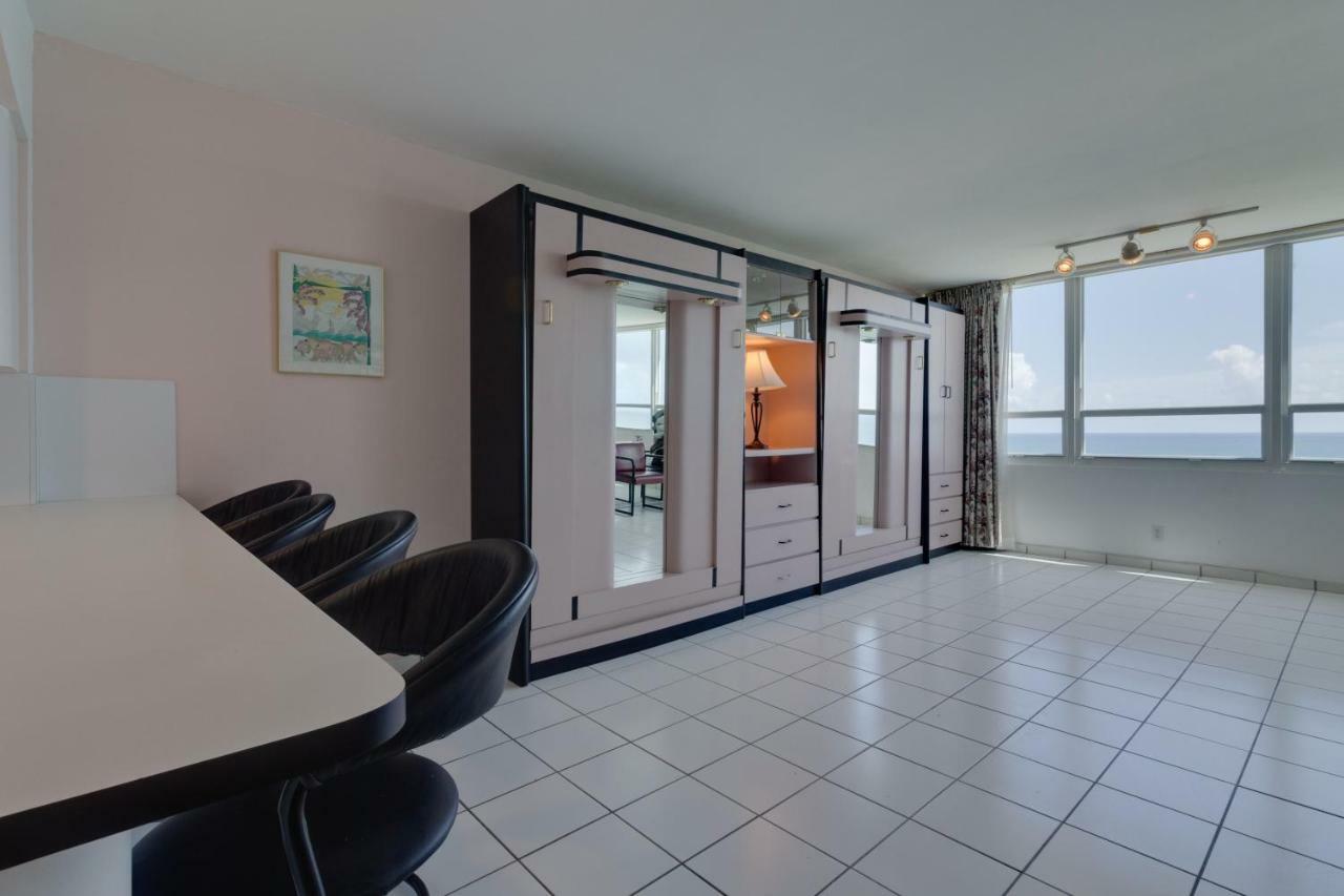 Castle Beach: Coral Condo Miami Beach Buitenkant foto